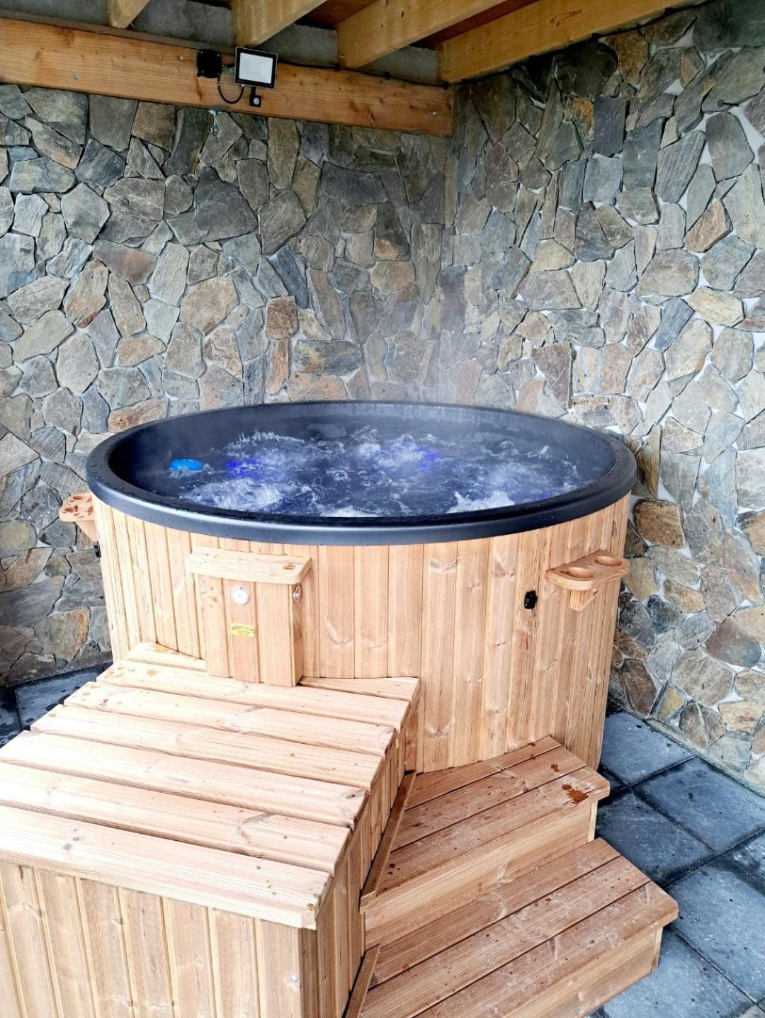 Osada Sierpnica - Uroczy Dom Z Kominkiem I Balia W Gorach Sowich Buitenkant foto